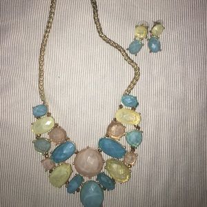 Necklace and earring set